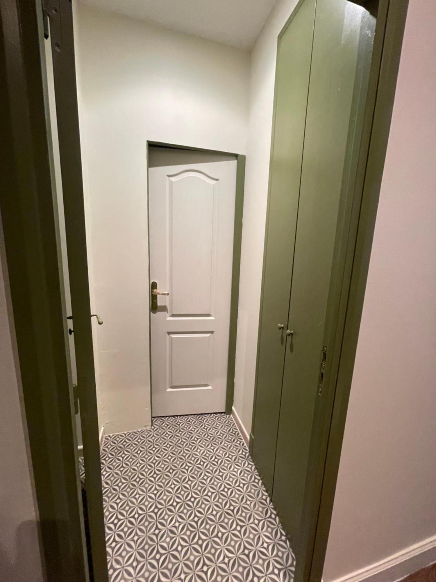 Appartement Au Coeur Du Centre Ville De Carcassonne Luaran gambar