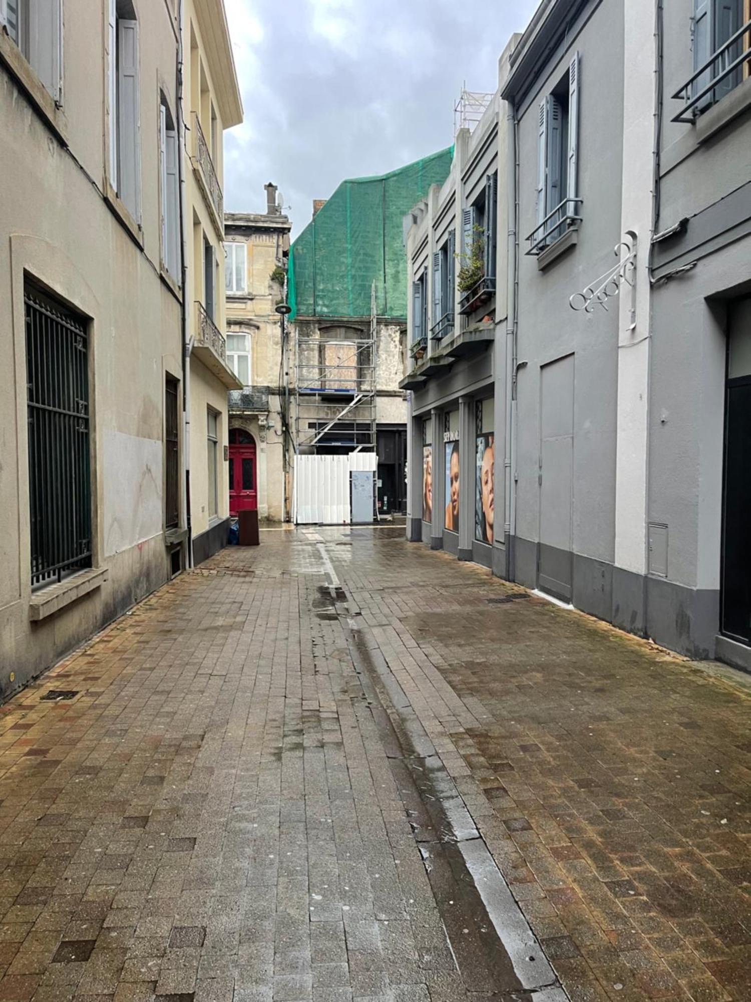 Appartement Au Coeur Du Centre Ville De Carcassonne Luaran gambar